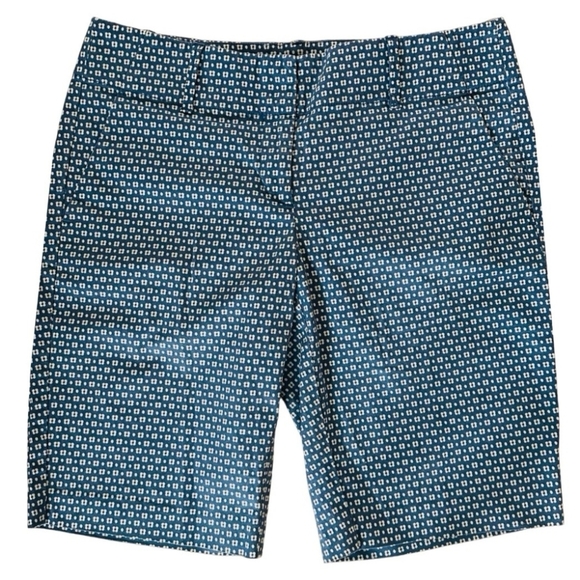 Ann Taylor Blue and White Bermuda Shorts - Picture 1 of 7